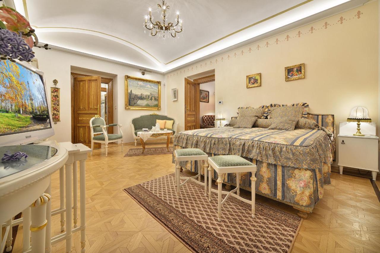 Apartman Dalia Janáčkovo nábřeží Praga Exterior foto